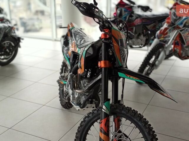 Kovi 300 Advance 2024 года купить новое авто Kovi 300 Advance 2024 года от официального дилера MotoHub Kovi фото