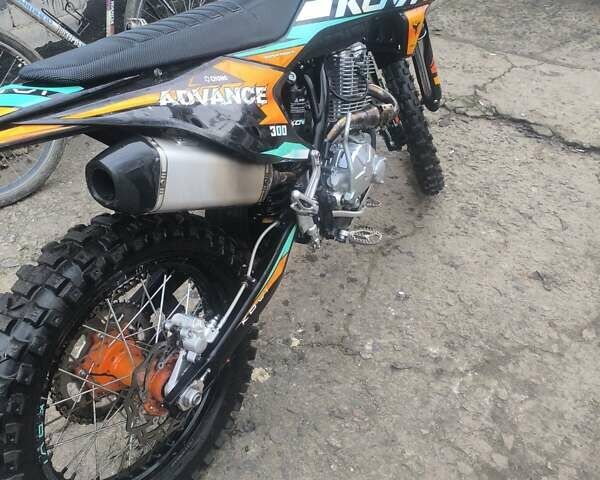 Жовтий Kovi 300 Advance, об'ємом двигуна 0 л та пробігом 2 тис. км за 2200 $, фото 4 на Automoto.ua
