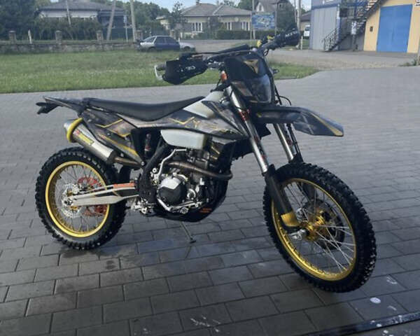 Kovi 300 Pro S 2024 в Долине на Automoto.ua Черный Kovi 300 Pro S, объемом двигателя 0 л и пробегом 4 тыс. км за 2600 $, фото 3 на Automoto.ua