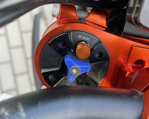 Черный Kovi 300 Pro S, объемом двигателя 0.3 л и пробегом 3 тыс. км за 2900 $, фото 7 на Automoto.ua