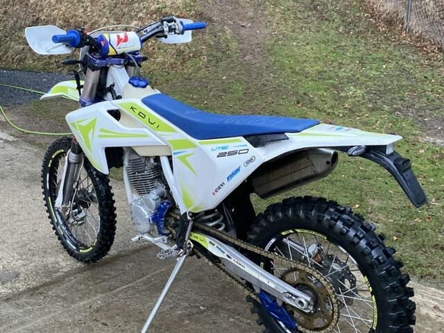 Kovi 95 XF 380, об'ємом двигуна 0.25 л та пробігом 0 тис. км за 2000 $, фото 1 на Automoto.ua