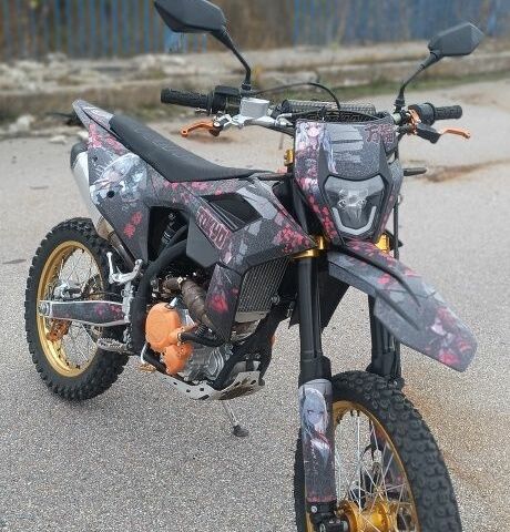 Kovi Другая 2025 в Изюме на Automoto.ua Kovi Другая, объемом двигателя 0.3 л и пробегом 0 тыс. км за 1999 $, фото 1 на Automoto.ua