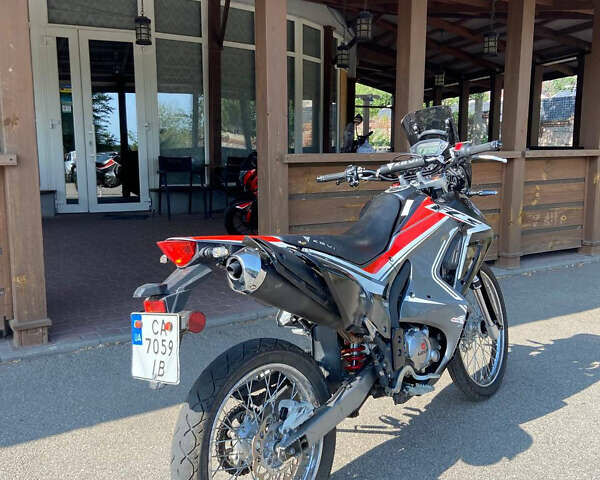 Серый Kovi FCS 250, объемом двигателя 0.25 л и пробегом 5 тыс. км за 1150 $, фото 5 на Automoto.ua