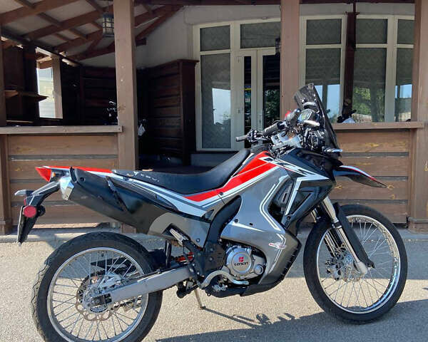 Серый Kovi FCS 250, объемом двигателя 0.25 л и пробегом 5 тыс. км за 1150 $, фото 4 на Automoto.ua