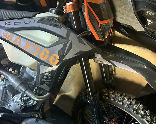 Черный Kovi Max 300, объемом двигателя 0.35 л и пробегом 250 тыс. км за 2550 $, фото 7 на Automoto.ua