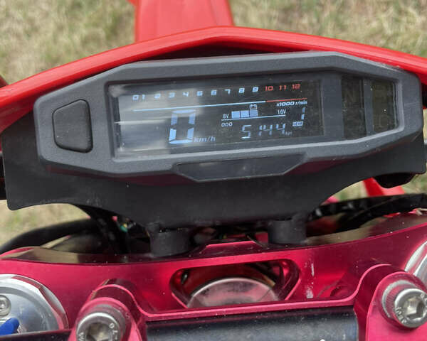 Красный Kovi Max 300, объемом двигателя 0.3 л и пробегом 5 тыс. км за 1999 $, фото 3 на Automoto.ua