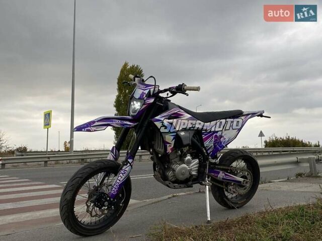 Kovi Max 300 Motard 2025 у Полтаві на Automoto.ua Фіолетовий Kovi Max 300 Motard, об'ємом двигуна 0 л та пробігом 4 тис. км за 2151 $, фото 1 на Automoto.ua