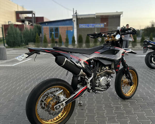 Kovi Max 300 Motard, объемом двигателя 0 л и пробегом 6 тыс. км за 2200 $, фото 3 на Automoto.ua
