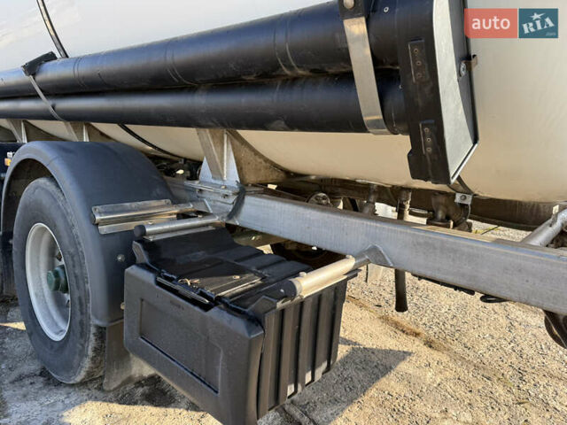 Серый LAG 0-3-34KHSL, объемом двигателя 0 л и пробегом 300 тыс. км за 45000 $, фото 13 на Automoto.ua