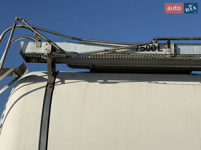 Серый LAG 0-3-34KHSL, объемом двигателя 0 л и пробегом 300 тыс. км за 45000 $, фото 25 на Automoto.ua