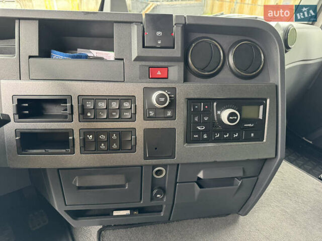 LAG D3 2000 у Вінниці на Automoto.ua Синій LAG D3, об'ємом двигуна 0 л та пробігом 0 тис. км за 54500 $, фото 29 на Automoto.ua