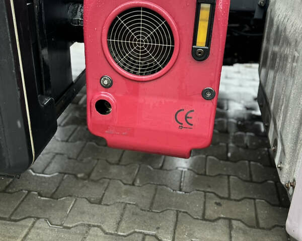 LAG D3 2000 у Вінниці на Automoto.ua Синій LAG D3, об'ємом двигуна 0 л та пробігом 0 тис. км за 54500 $, фото 23 на Automoto.ua