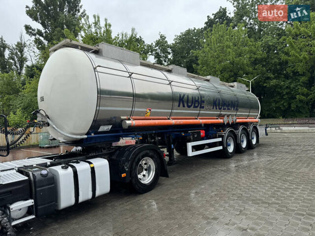 LAG D3 2000 у Вінниці на Automoto.ua Синій LAG D3, об'ємом двигуна 0 л та пробігом 0 тис. км за 54500 $, фото 4 на Automoto.ua