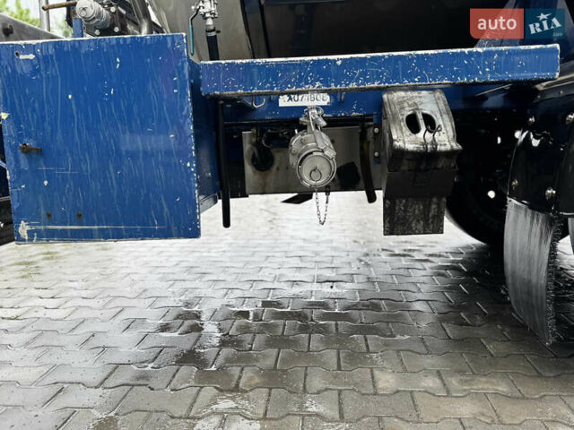 LAG D3 2000 у Вінниці на Automoto.ua Синій LAG D3, об'ємом двигуна 0 л та пробігом 0 тис. км за 54500 $, фото 11 на Automoto.ua