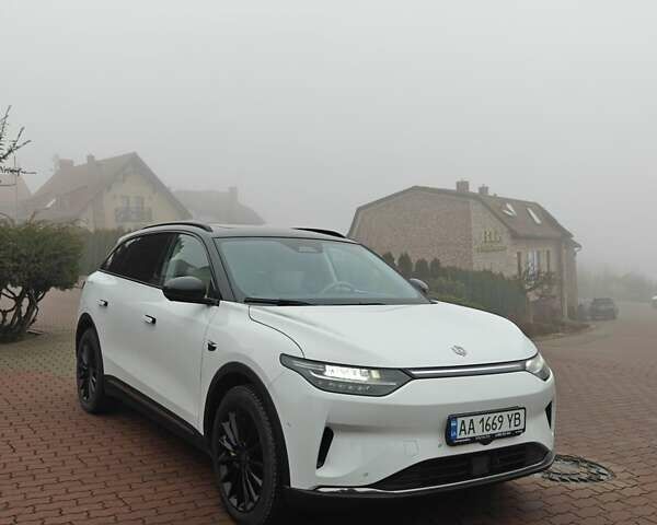 Білий Leapmotor С11, об'ємом двигуна 0 л та пробігом 24 тис. км за 35000 $, фото 19 на Automoto.ua