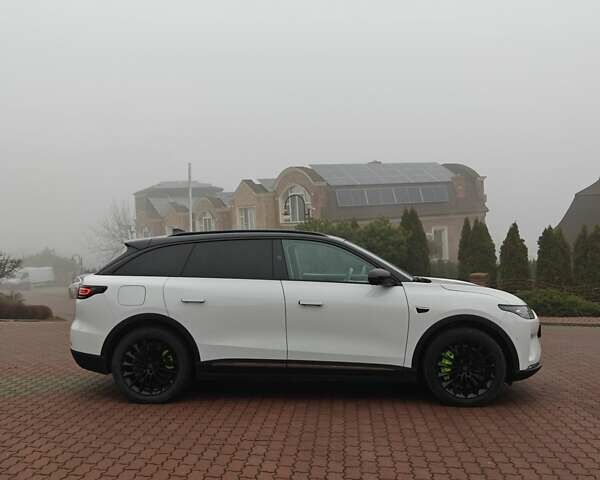 Білий Leapmotor С11, об'ємом двигуна 0 л та пробігом 24 тис. км за 35000 $, фото 22 на Automoto.ua