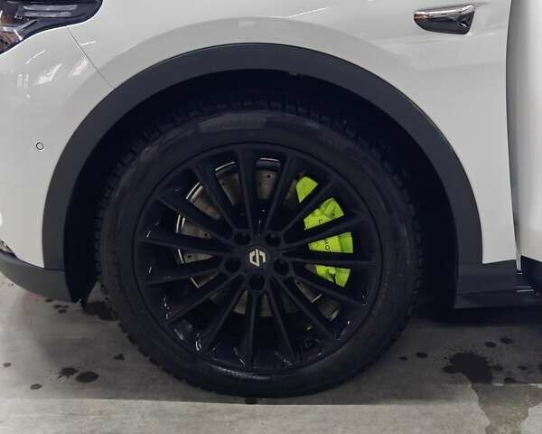 Білий Leapmotor С11, об'ємом двигуна 0 л та пробігом 24 тис. км за 35000 $, фото 15 на Automoto.ua