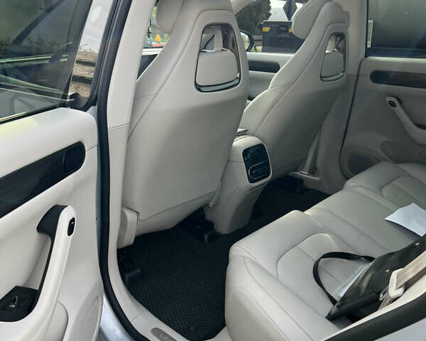 Белый Leapmotor С11, объемом двигателя 0 л и пробегом 1 тыс. км за 35500 $, фото 7 на Automoto.ua