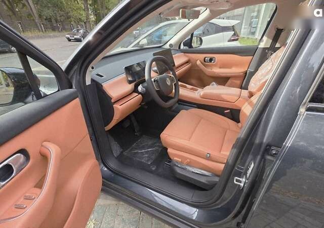 Leapmotor С11, объемом двигателя 0 л и пробегом 1 тыс. км за 25500 $, фото 5 на Automoto.ua