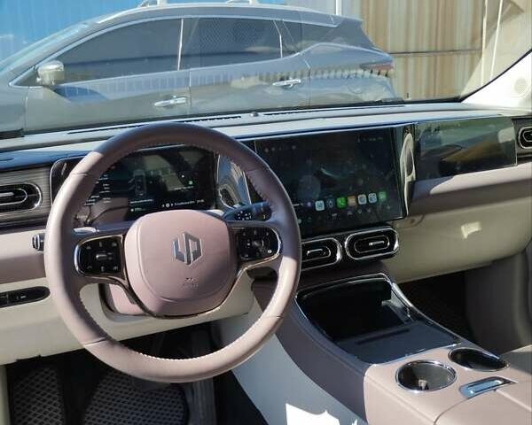 Серый Leapmotor С11, объемом двигателя 0 л и пробегом 9 тыс. км за 29990 $, фото 10 на Automoto.ua