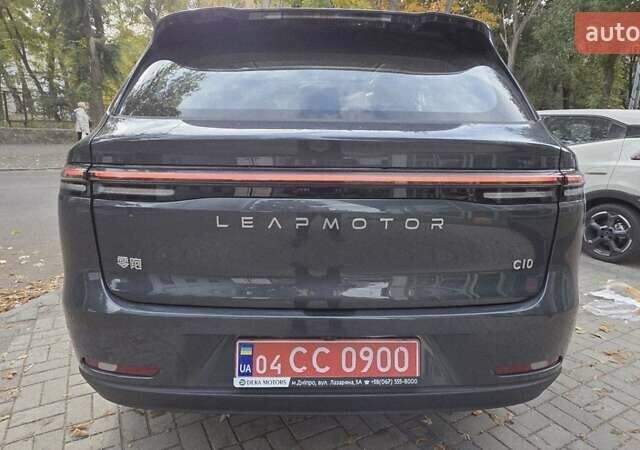 Серый Leapmotor С11, объемом двигателя 0 л и пробегом 1 тыс. км за 25500 $, фото 22 на Automoto.ua