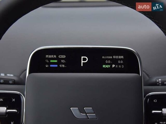 Белый Li Auto L6, объемом двигателя 1.5 л и пробегом 1 тыс. км за 59800 $, фото 11 на Automoto.ua