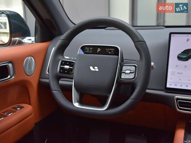 Белый Li Auto L6, объемом двигателя 1.5 л и пробегом 1 тыс. км за 59800 $, фото 7 на Automoto.ua