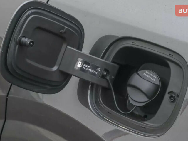 Li Auto L6, об'ємом двигуна 1.5 л та пробігом 0 тис. км за 46899 $, фото 12 на Automoto.ua