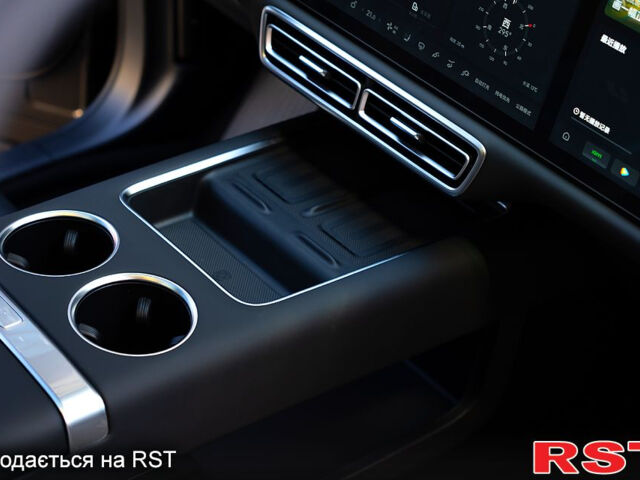 Li Auto L6, объемом двигателя 1.5 л и пробегом 0 тыс. км за 52900 $, фото 11 на Automoto.ua