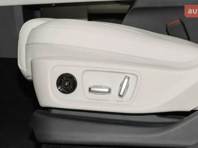 Li Auto L6, объемом двигателя 1.5 л и пробегом 0 тыс. км за 46899 $, фото 14 на Automoto.ua