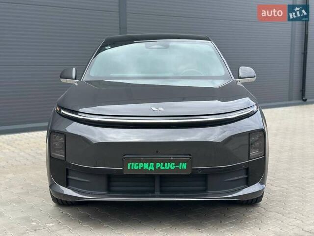 Серый Li Auto L6, объемом двигателя 1.5 л и пробегом 24 тыс. км за 49000 $, фото 1 на Automoto.ua