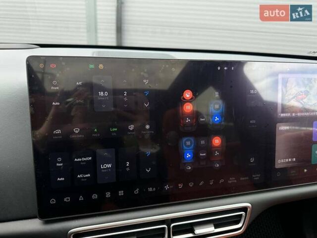 Серый Li Auto L6, объемом двигателя 1.5 л и пробегом 24 тыс. км за 49000 $, фото 22 на Automoto.ua
