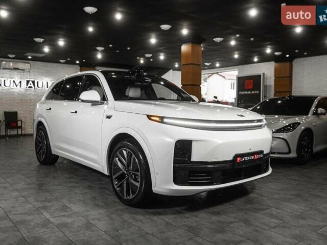 Білий Li Auto L7, об'ємом двигуна 1.5 л та пробігом 14 тис. км за 65000 $, фото 88 на Automoto.ua