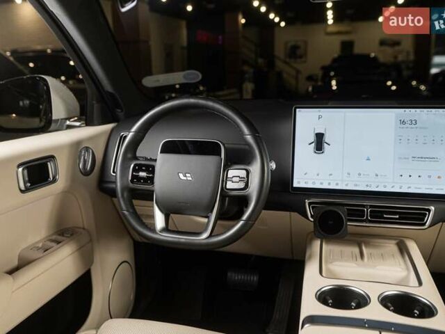 Білий Li Auto L7, об'ємом двигуна 1.5 л та пробігом 14 тис. км за 65000 $, фото 32 на Automoto.ua