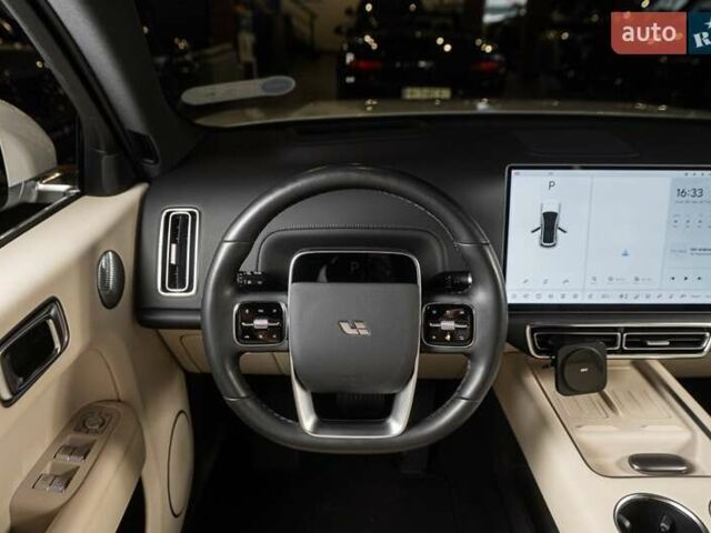 Білий Li Auto L7, об'ємом двигуна 1.5 л та пробігом 14 тис. км за 65000 $, фото 33 на Automoto.ua