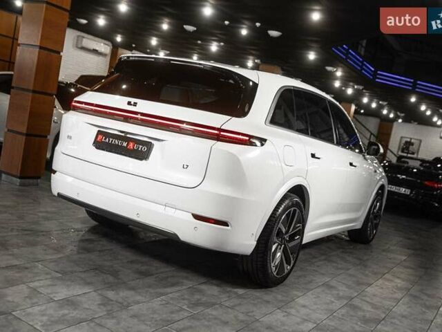 Білий Li Auto L7, об'ємом двигуна 1.5 л та пробігом 14 тис. км за 65000 $, фото 80 на Automoto.ua