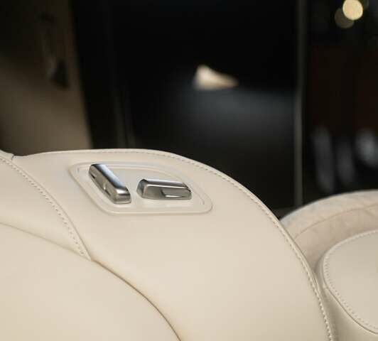 Білий Li Auto L7, об'ємом двигуна 1.5 л та пробігом 14 тис. км за 65000 $, фото 17 на Automoto.ua