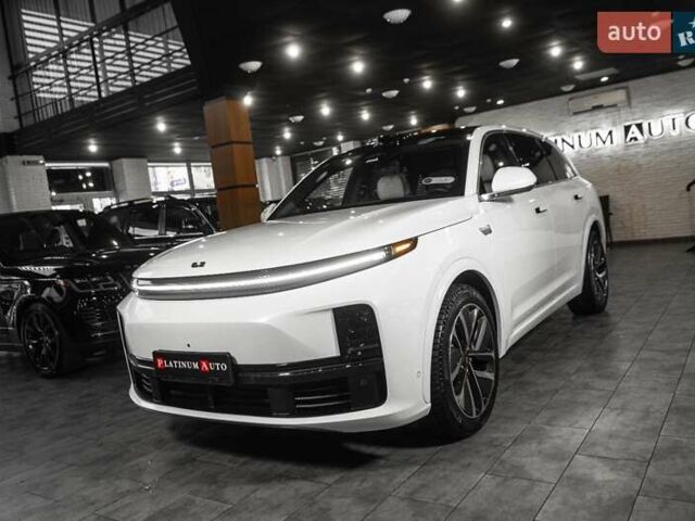 Білий Li Auto L7, об'ємом двигуна 1.5 л та пробігом 14 тис. км за 65000 $, фото 92 на Automoto.ua