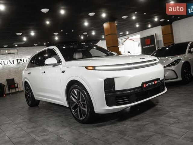 Білий Li Auto L7, об'ємом двигуна 1.5 л та пробігом 14 тис. км за 65000 $, фото 89 на Automoto.ua