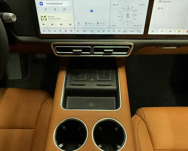 Білий Li Auto L7, об'ємом двигуна 1.5 л та пробігом 1 тис. км за 74300 $, фото 23 на Automoto.ua