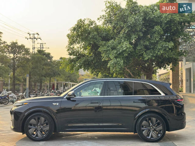 Чорний Li Auto L7, об'ємом двигуна 1.5 л та пробігом 4 тис. км за 56999 $, фото 8 на Automoto.ua
