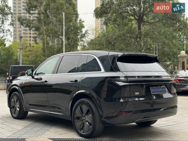 Чорний Li Auto L7, об'ємом двигуна 1.5 л та пробігом 1 тис. км за 55999 $, фото 4 на Automoto.ua