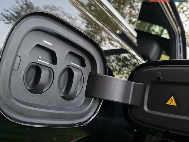 Чорний Li Auto L7, об'ємом двигуна 1.5 л та пробігом 1 тис. км за 68900 $, фото 68 на Automoto.ua