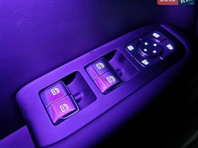 Чорний Li Auto L7, об'ємом двигуна 1.5 л та пробігом 1 тис. км за 68900 $, фото 132 на Automoto.ua