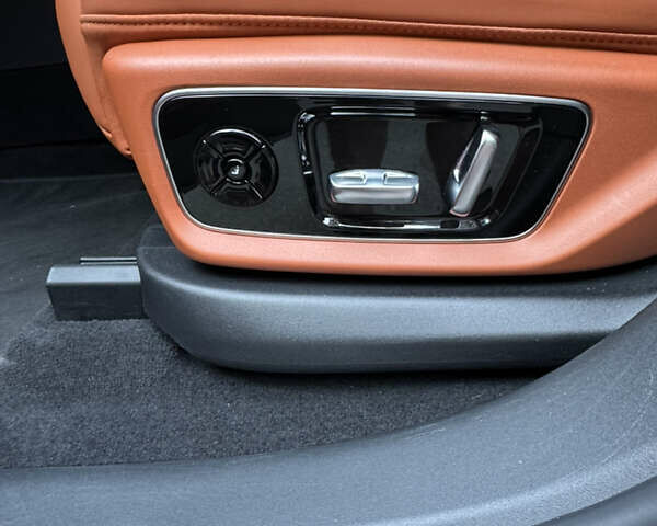 Li Auto L7, объемом двигателя 1.5 л и пробегом 100 тыс. км за 47000 $, фото 9 на Automoto.ua