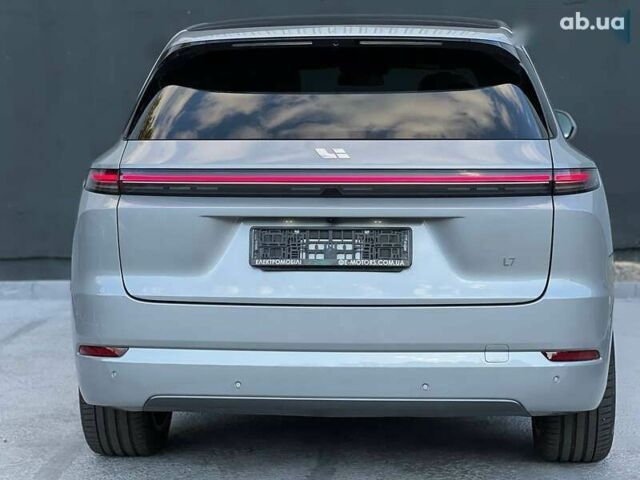Li Auto L7, объемом двигателя 0 л и пробегом 4 тыс. км за 58000 $, фото 4 на Automoto.ua