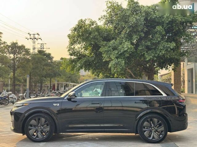 Li Auto L7, объемом двигателя 0 л и пробегом 4 тыс. км за 56777 $, фото 4 на Automoto.ua