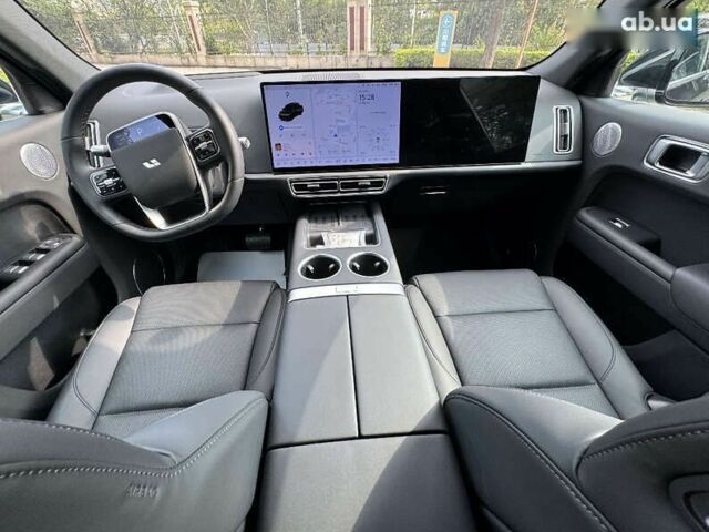 Li Auto L7, объемом двигателя 0 л и пробегом 3 тыс. км за 55499 $, фото 4 на Automoto.ua