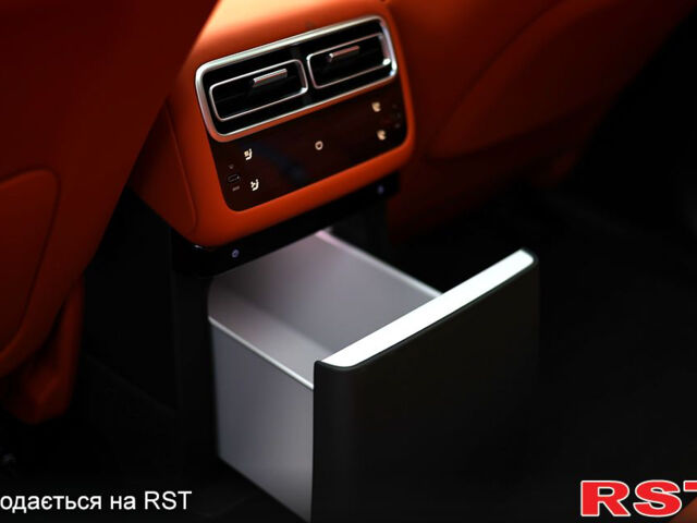 Li Auto L7, объемом двигателя 1.5 л и пробегом 0 тыс. км за 69900 $, фото 13 на Automoto.ua