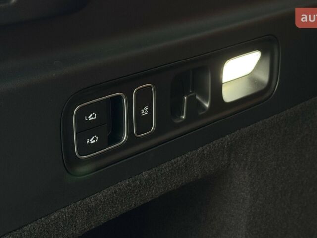 Li Auto L7, объемом двигателя 1.5 л и пробегом 0 тыс. км за 60300 $, фото 37 на Automoto.ua